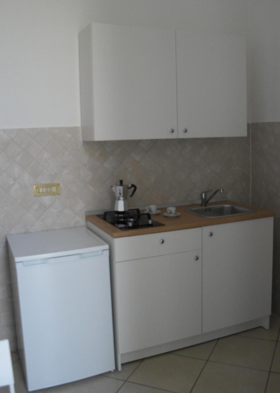 Bed and Breakfast A Due Passi Da Dante Neapol Zewnętrze zdjęcie